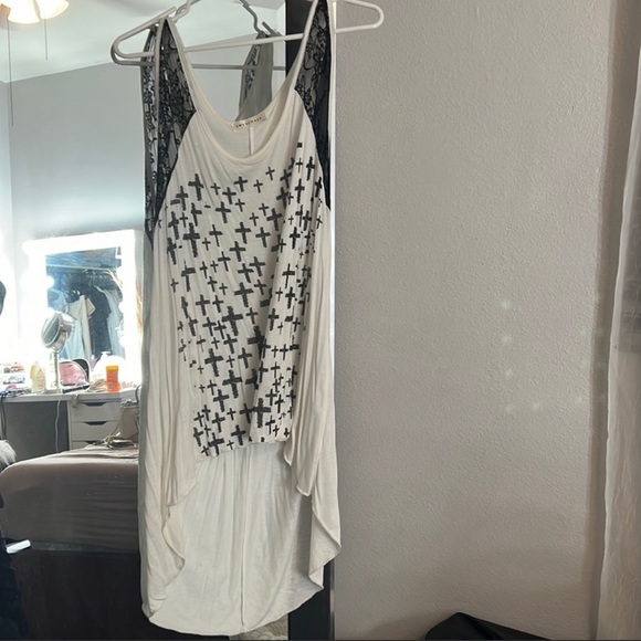 Tops - White tan top